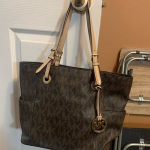 Price drop ! Original Michael Kors Purse